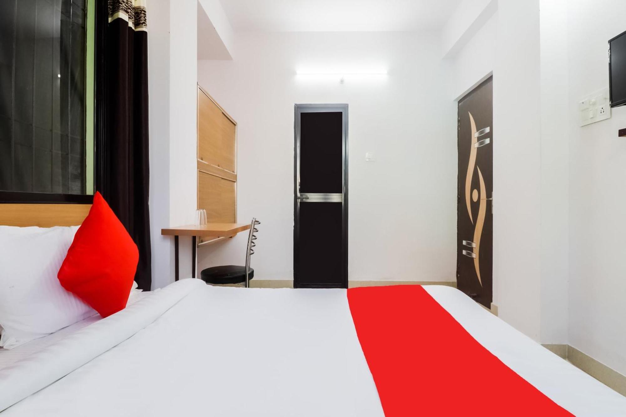 Hotel O Dream Inn Danapur Exteriör bild